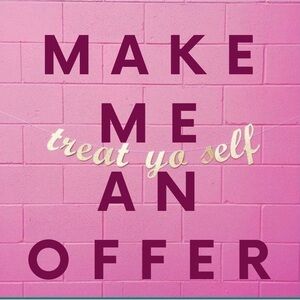 I accept reasonable offers 🫶🏻